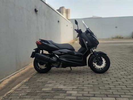 YAMAHA Xmax 250 , Foto 2
