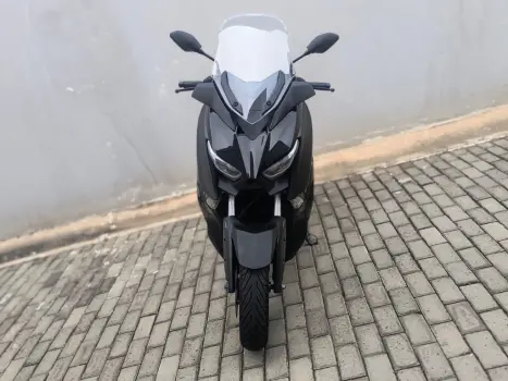 YAMAHA Xmax 250 , Foto 3
