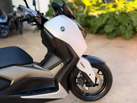 YAMAHA Xmax 250 , Foto 4