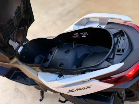 YAMAHA Xmax 250 , Foto 7
