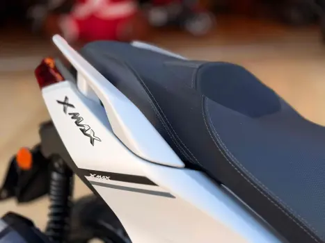 YAMAHA Xmax 250 , Foto 10