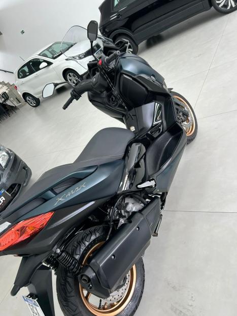 YAMAHA XMax 250 , Foto 4