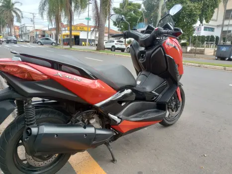 YAMAHA XMax 250 , Foto 4