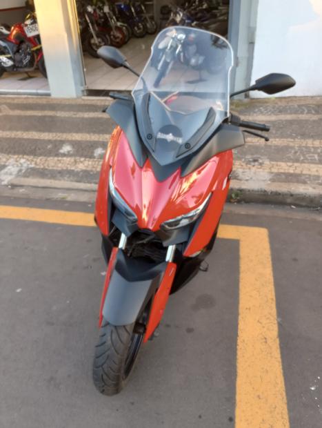 YAMAHA XMax 250 , Foto 5