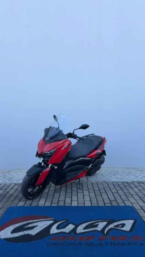 YAMAHA XMax 250 , Foto 3