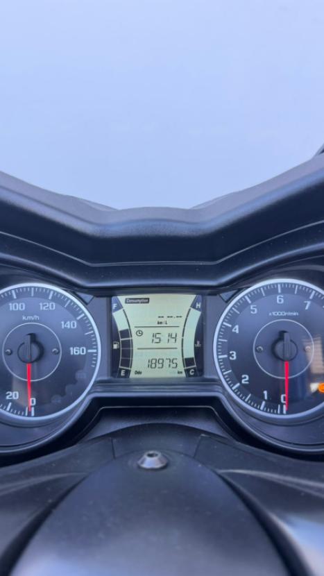 YAMAHA XMax 250 , Foto 7