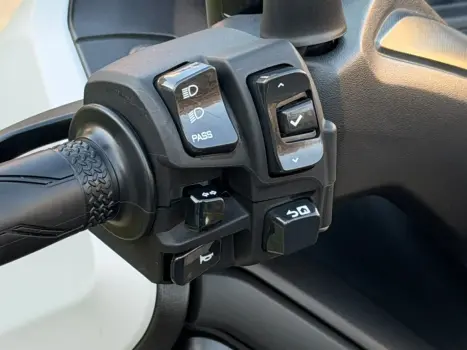 YAMAHA XMax 250 , Foto 8