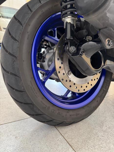 YAMAHA XMax 250 , Foto 5