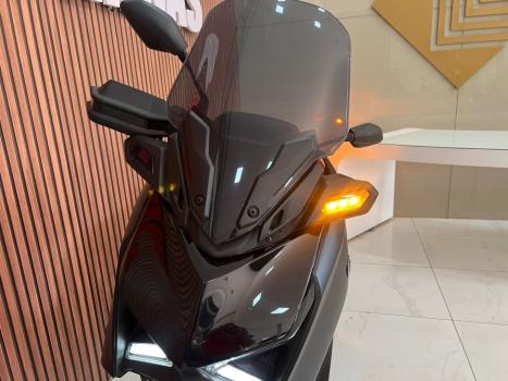 YAMAHA XMax 250 , Foto 9