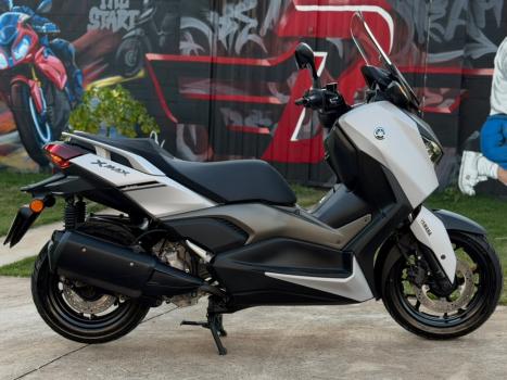 YAMAHA XMax 250 , Foto 5