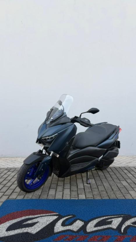 YAMAHA XMax 250 , Foto 4