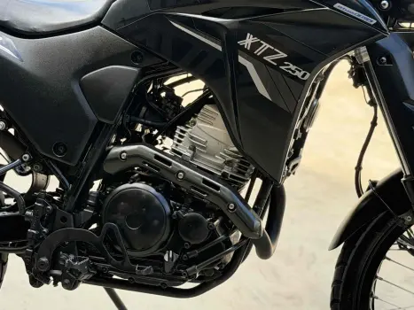 YAMAHA XTZ 250 LANDER, Foto 9