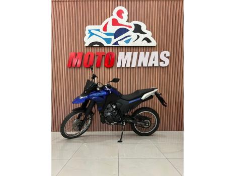 YAMAHA XTZ 250 LANDER, Foto 2