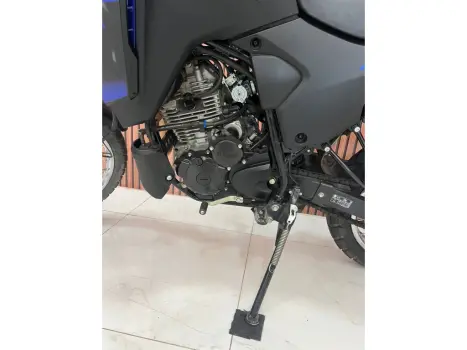 YAMAHA XTZ 250 LANDER, Foto 4