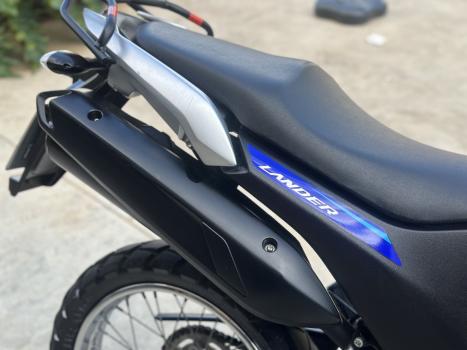 YAMAHA XTZ 250 LANDER, Foto 5
