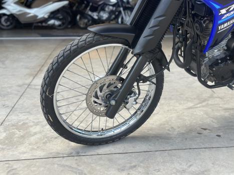 YAMAHA XTZ 250 LANDER, Foto 11
