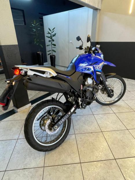YAMAHA XTZ 250 LANDER, Foto 5