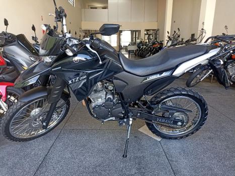 YAMAHA XTZ 250 LANDER, Foto 2