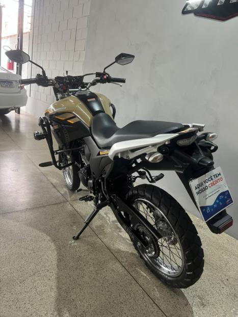 YAMAHA XTZ 250 LANDER, Foto 3