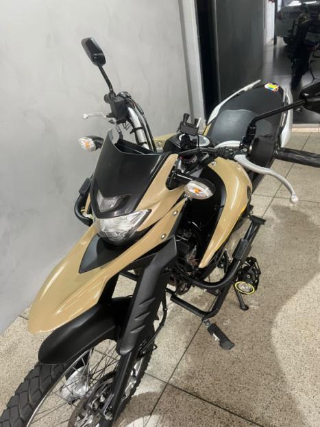YAMAHA XTZ 250 LANDER, Foto 4