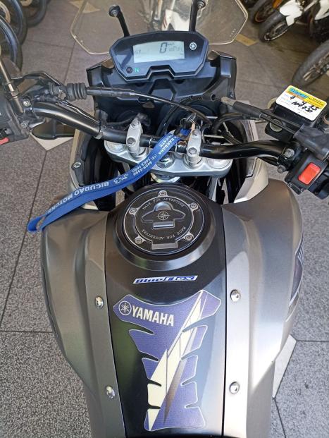 YAMAHA XTZ 250 TENER, Foto 6