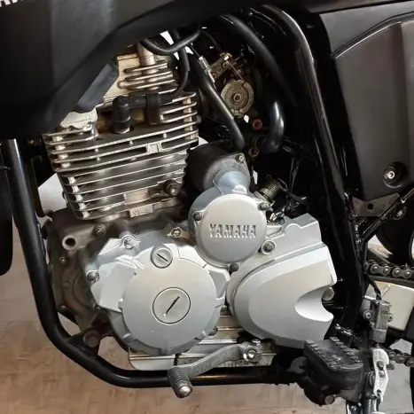 YAMAHA XTZ 250 TENER�, Foto 11
