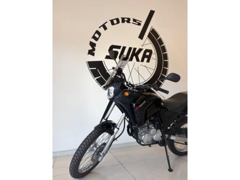 YAMAHA XTZ 250 TENERÉ, Foto 2