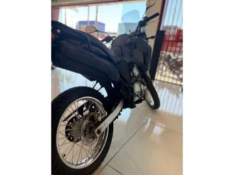 YAMAHA XTZ 250 TENERÉ, Foto 8