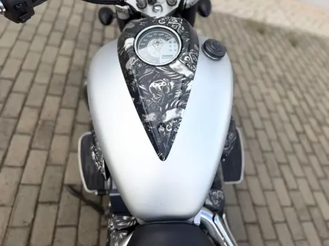 YAMAHA XVS 950 MIDNIGHT STAR, Foto 5