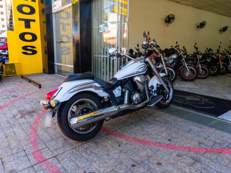 YAMAHA XVS MidnightStar 950, Foto 3