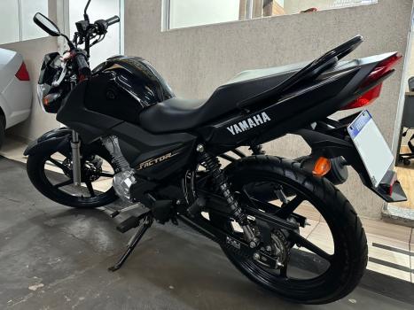 YAMAHA YBR 125 FACTOR ED, Foto 4