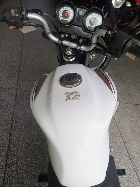 YAMAHA YBR 125 FACTOR K, Foto 5