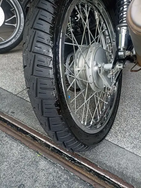 YAMAHA YBR 125 FACTOR K, Foto 9