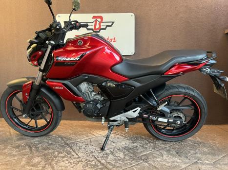 YAMAHA YS Fazer 150 BLUE FLEX, Foto 2