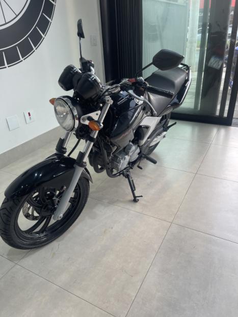 YAMAHA YS Fazer 250 , Foto 3