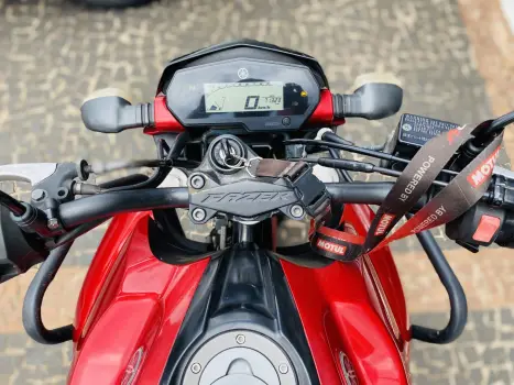 YAMAHA YS Fazer 250 , Foto 7