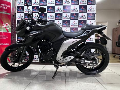 YAMAHA YS Fazer 250 , Foto 3 YAMAHA YS Fazer 250 , Foto 3