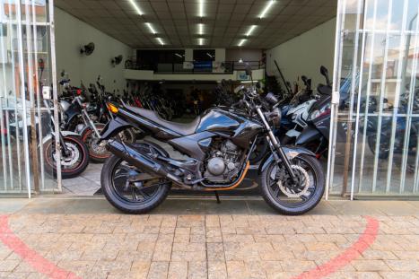 YAMAHA YS Fazer 250 LIMITED EDITION, Foto 2 YAMAHA YS Fazer 250 LIMITED EDITION, Foto 2