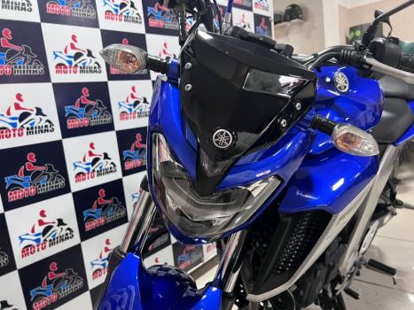 YAMAHA YS Fazer 250 , Foto 5