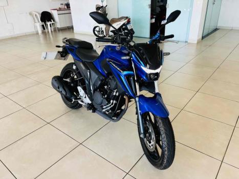 YAMAHA YS Fazer 250 , Foto 1