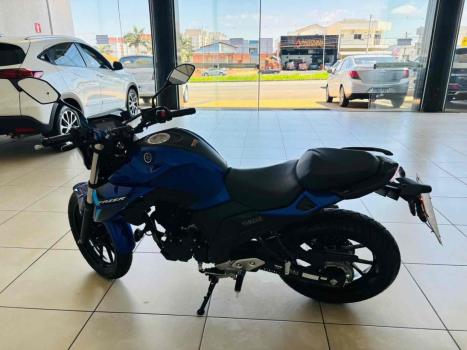 YAMAHA YS Fazer 250 , Foto 3