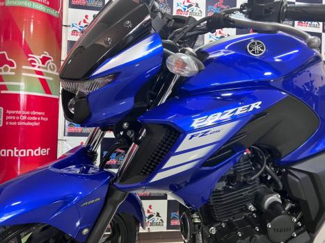 YAMAHA YS Fazer 250 , Foto 4