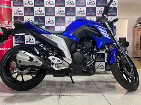 YAMAHA YS Fazer 250 , Foto 11