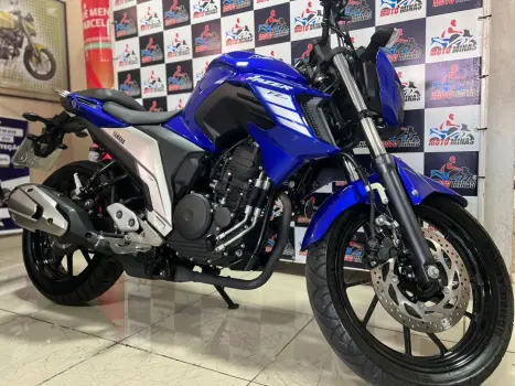 YAMAHA YS Fazer 250 , Foto 13