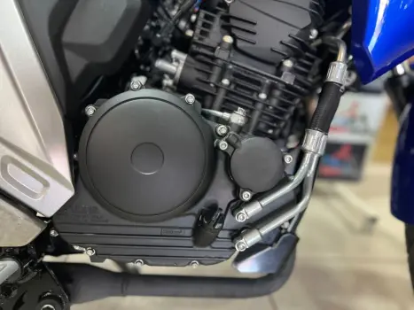 YAMAHA YS Fazer 250 , Foto 16