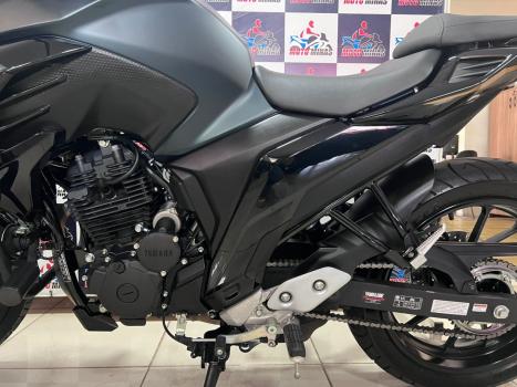 YAMAHA YS Fazer 250 , Foto 13