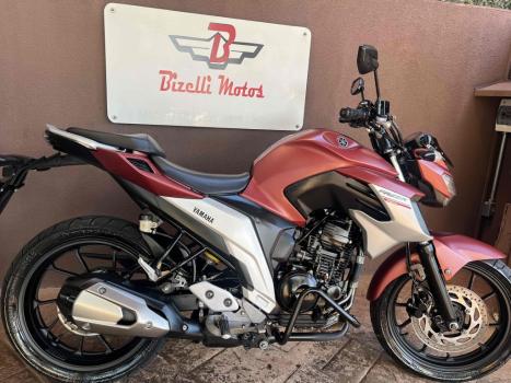 YAMAHA YS Fazer 250 , Foto 7