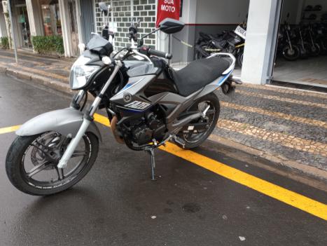 YAMAHA YS Fazer 250 , Foto 2