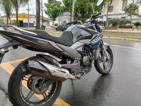YAMAHA YS Fazer 250 , Foto 4