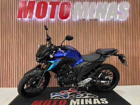YAMAHA YS Fazer 250 LIMITED EDITION, Foto 1
